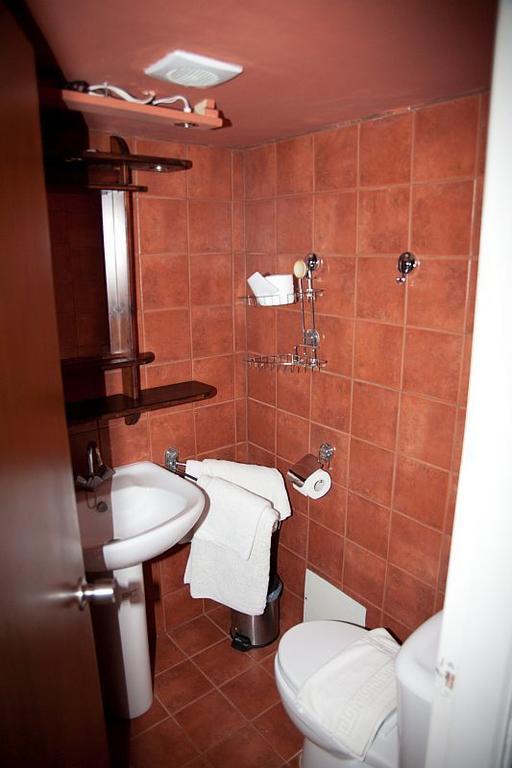 Themis Hotel Myrties Habitación foto