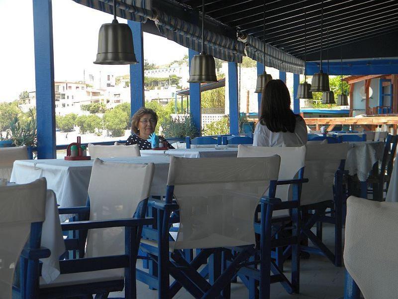 Themis Hotel Myrties Exterior foto